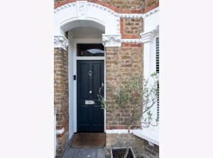 Photo 19- click for photo gallery